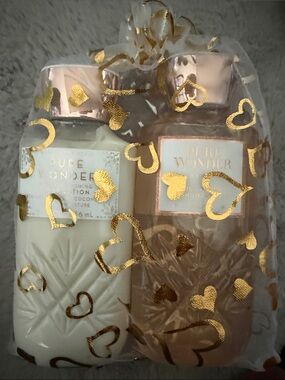 Bath & Body Works Pure Wonder Pink & Cream Shower Gel and Lotion Duo